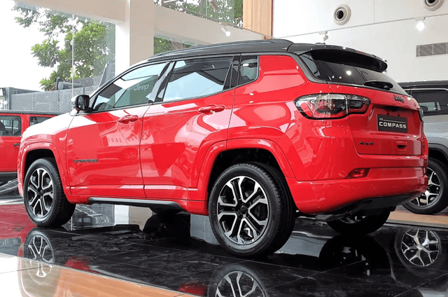 Jeep Compass offers go up to Rs 1.5 lakh in May 2026
