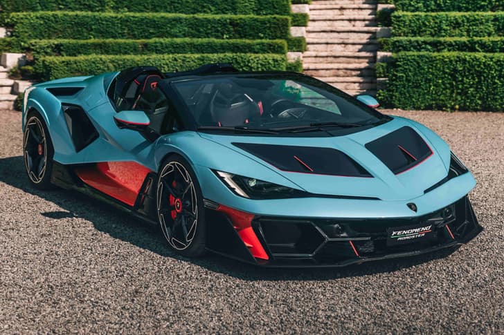 Lamborghini Fenomeno Roadster front quarter static Lamborghini Fenomeno Roadster front quarter static
