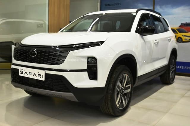 Up to Rs 75,000 off on Tata Harrier, Safari in May 2026