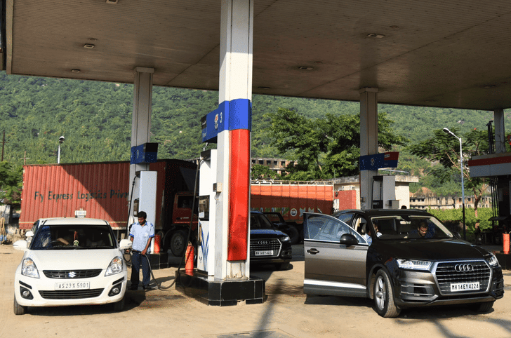 Petrol pump
