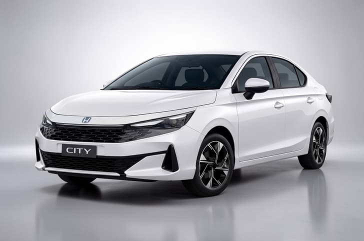 Honda City facelift front quarter static Honda City facelift front quarter static