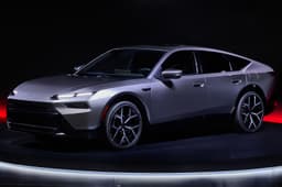 Honda unveils new hybrid sedan prototype