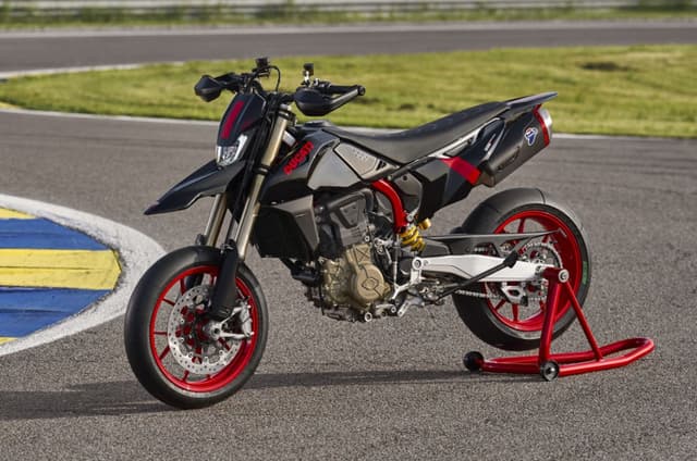 Ducati Hypermotard 698 Mono Nera revealed