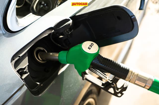 Government notifies standards for petrol blends beyond E20 
