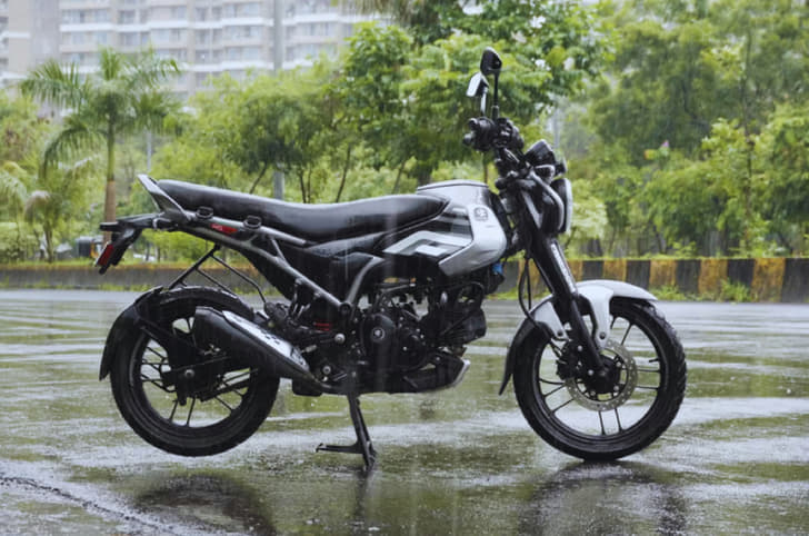 Bajaj Freedom side static in the rain