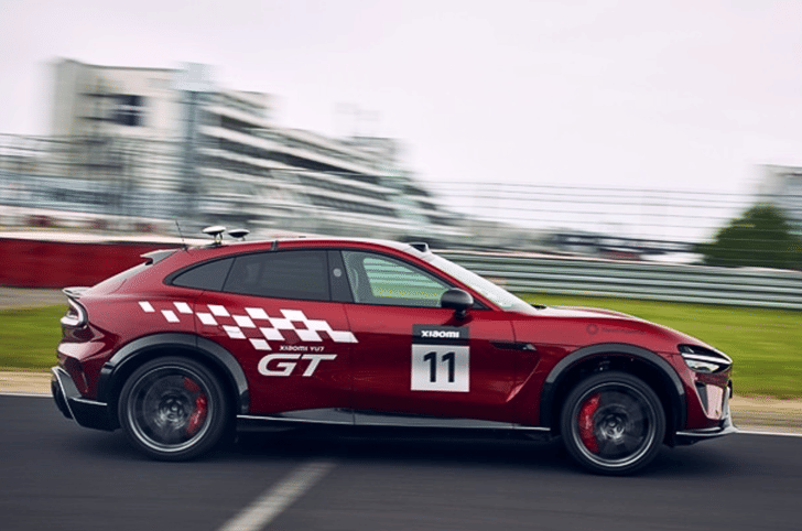 Autonomously driven Xiaomi SU7 laps the Nurburgring