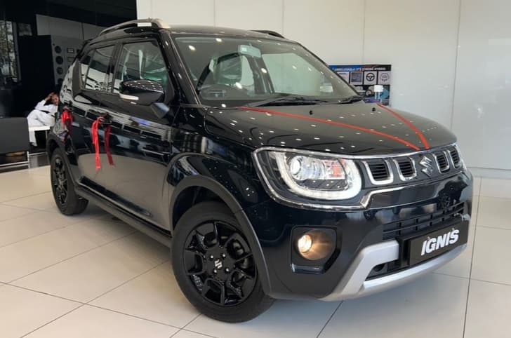 Maruti Ignis front quarter static
