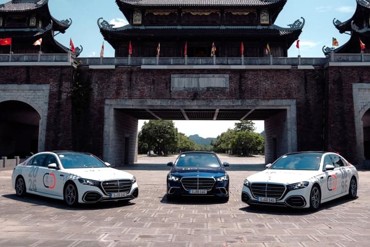 Mercedes S-Class 140 Years 140 Places