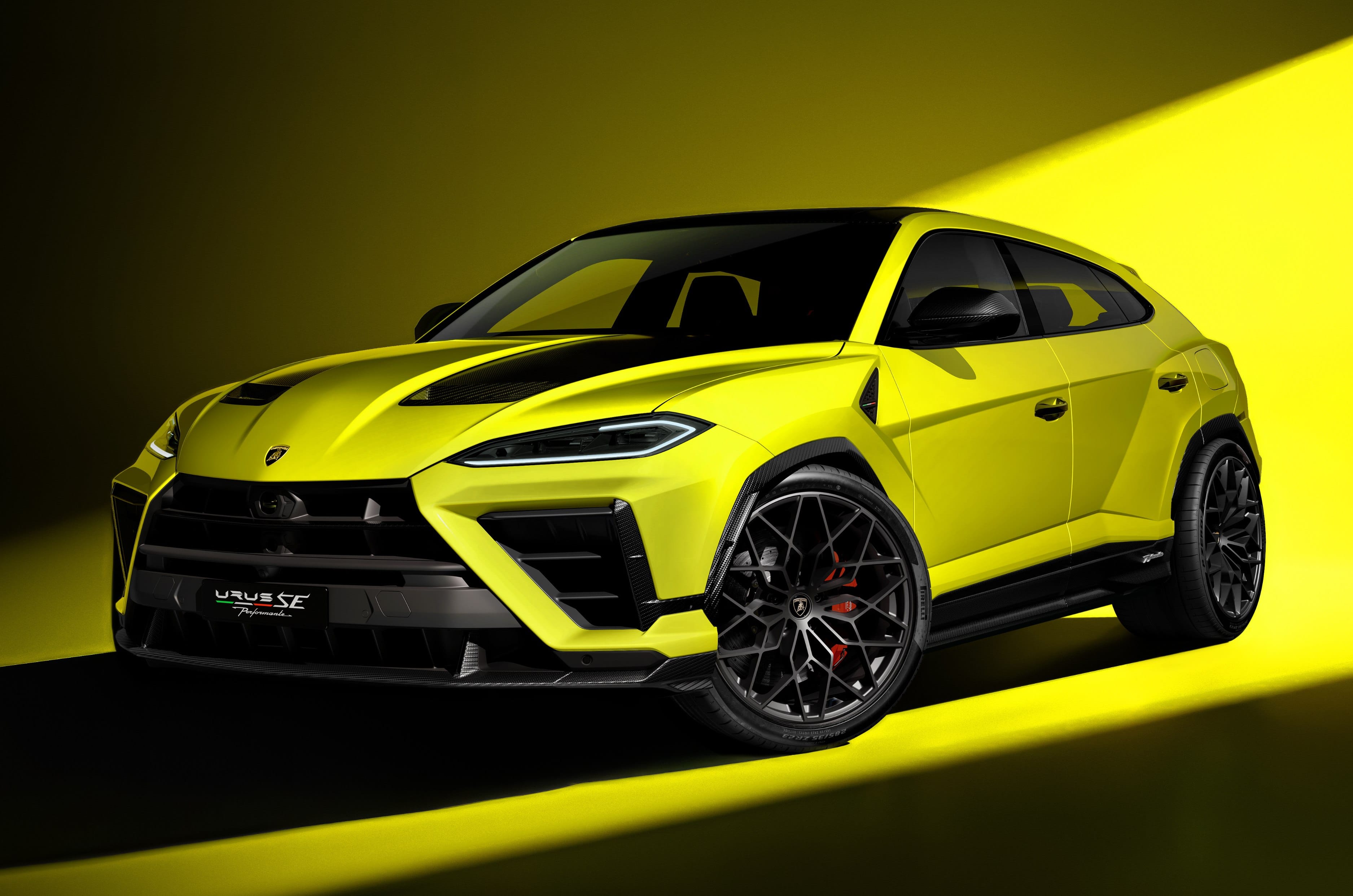 Lamborghini reveals Urus SE Performante as its hottest SUV yet