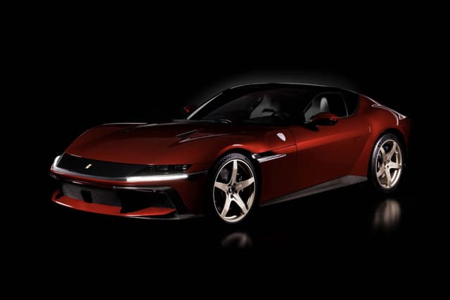 Ferrari 12Cilindri Manuale revealed with simulated manual gearbox