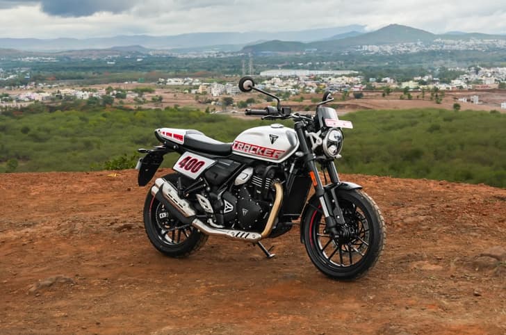 Triumph Tracker 400 static