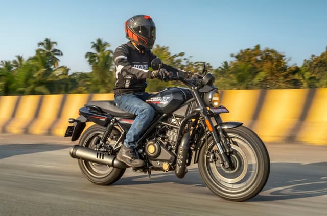 Hero MotoCorp to expand premium motorcycle portfolio in FY27