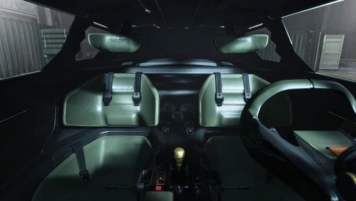 Aston Martin Dreadnought seats