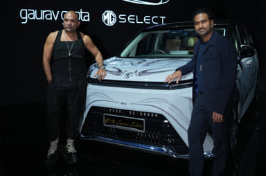 MG opens bookings for M9, Cyberster Couture Editions