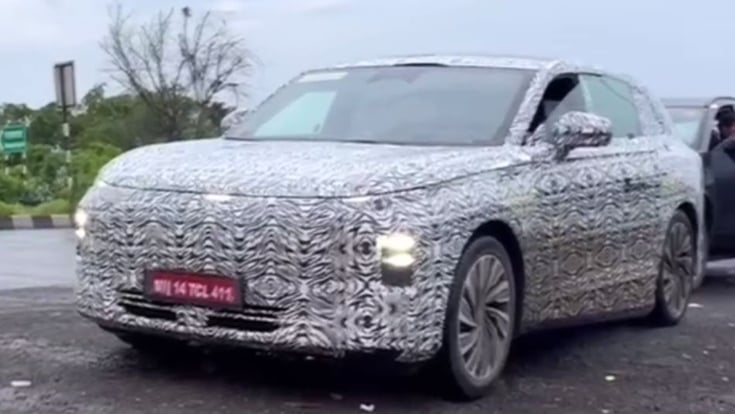 Spied Tata test mule 