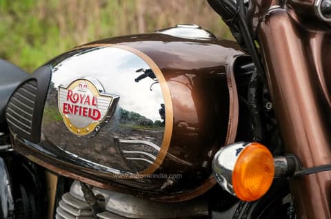 Royal Enfield crosses 3 lakh quarterly sales