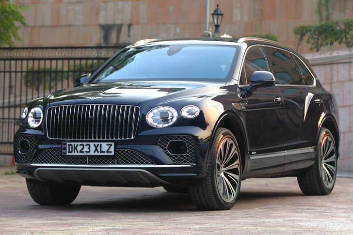 bentley bentayga ewb