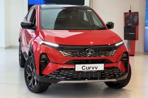 Benefits up to Rs 1.25 lakh on Tata Curvv in August 2026