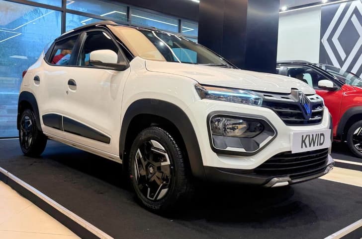 2026 Renault Kwid showroom shot