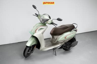 Updated Ampere Magnus G Max launched at Rs 1.10 lakh