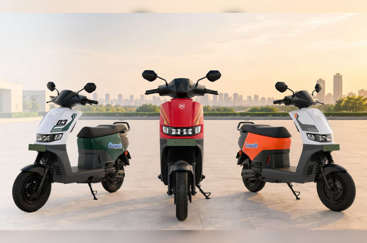 BGauss OoWah MAX Plus launched at Rs 1.23 lakh - Introduction | Autocar India