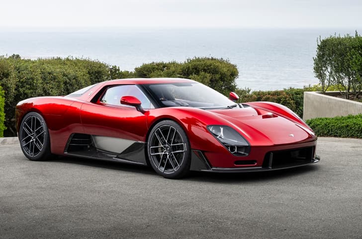 McLaren McL 6GT