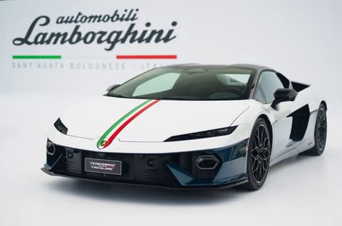 Tricolore returns to a Lamborghini after 15 years with the Temerario