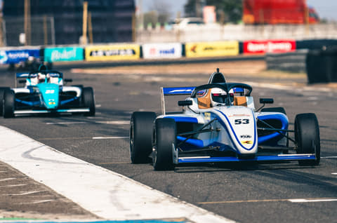 2026 F4 India: Aris Kyriakou in the lead after Round 1