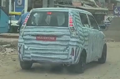Maruti Suzuki Wagon R facelift spied with underbody CNG kit