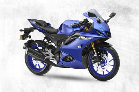 Yamaha R15 V4 gets quickshifter on two more colour options