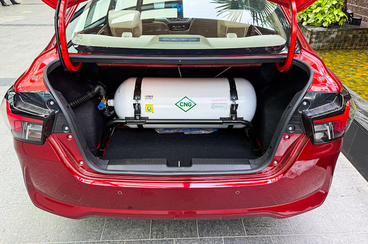 Maruti Dzire CNG AMT