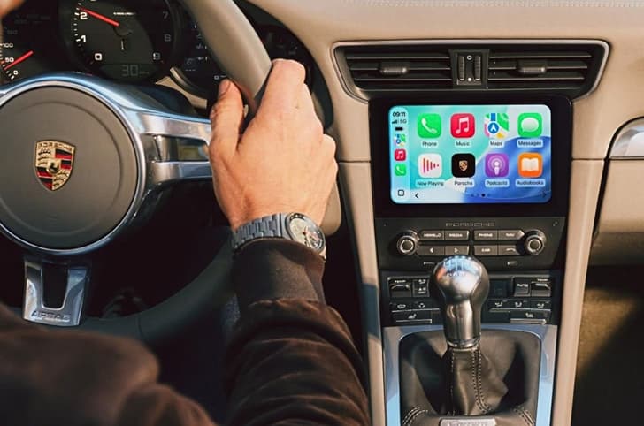 Older Porsche 911, Cayman, Boxster get retrofit infotainment system