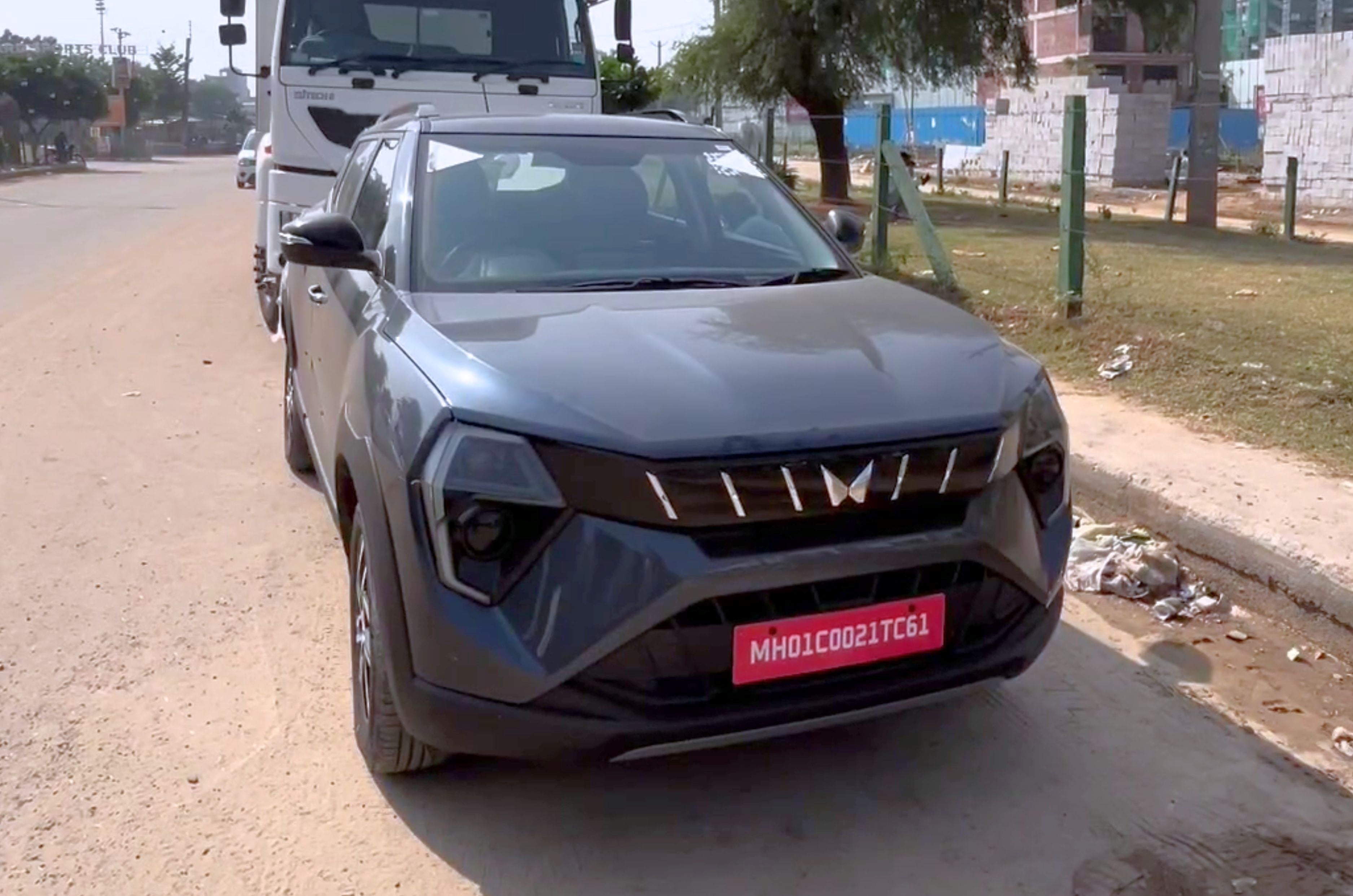 Mahindra XUV 3XO CNG spied with twin cylinder setup