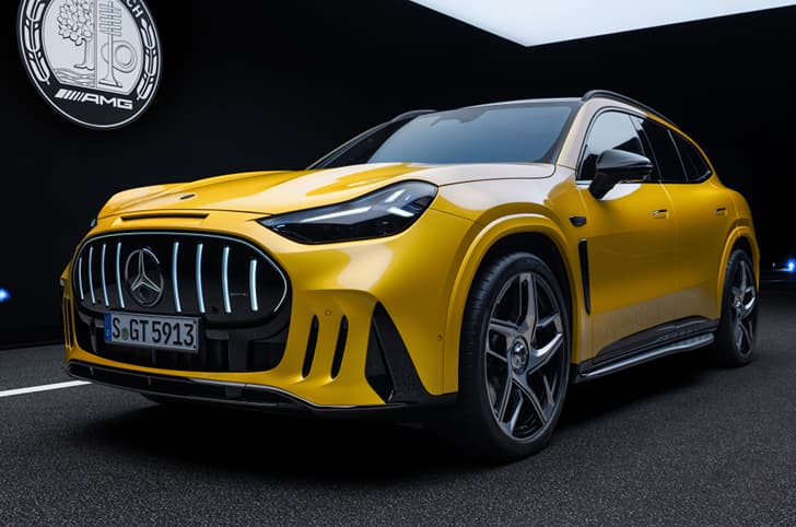 Mercedes-AMG GT SUV front quarter