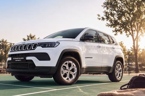 Jeep Compass Sport diesel automatic launched at Rs 21.99 lakh