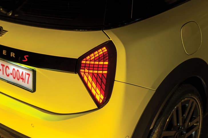 2024 Mini Copper tail light