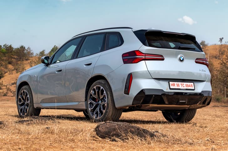 BMW X3 30 xDrive boot rear quarter 