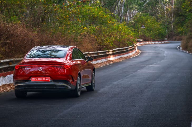 Mercedes-Benz CLA rear quarter 