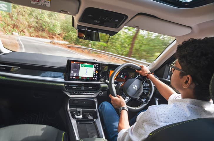 Renault Duster interior driving Renault Duster interior driving