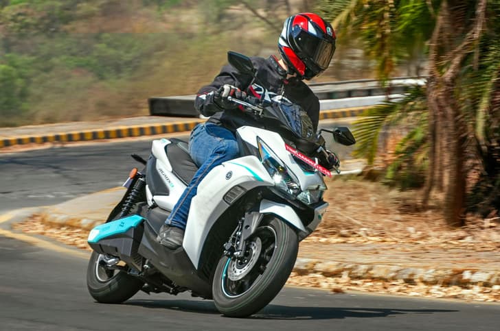 Yamaha Aerox E front right angle corner shot on road