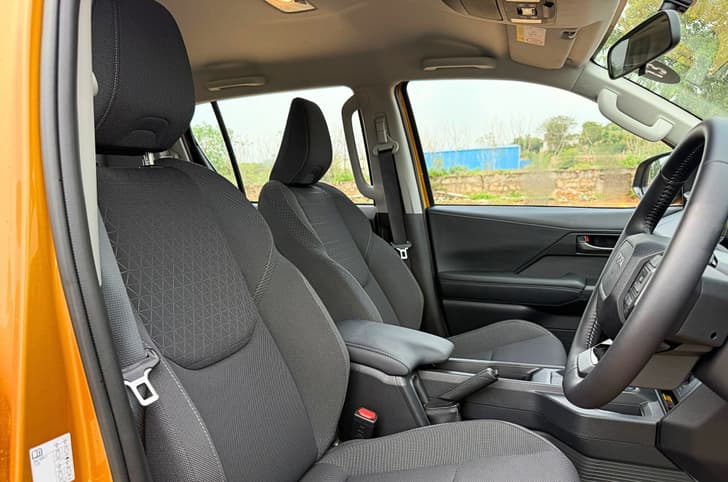 2026 Toyota Hilux front seats 2026 Toyota Hilux front seats