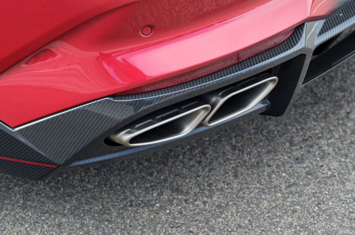2026 Bentley Supersports exhaust pipe
