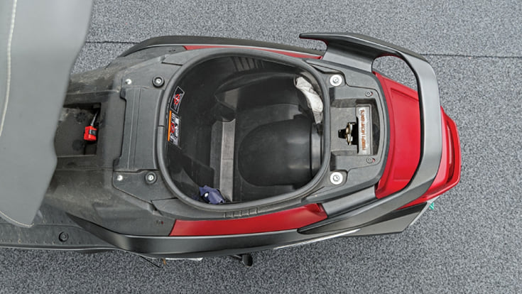 Side by side of EC-06 and e-Access underseat storage