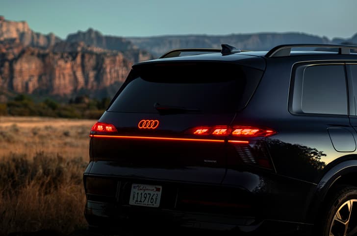 2027 Audi Q9 tail section